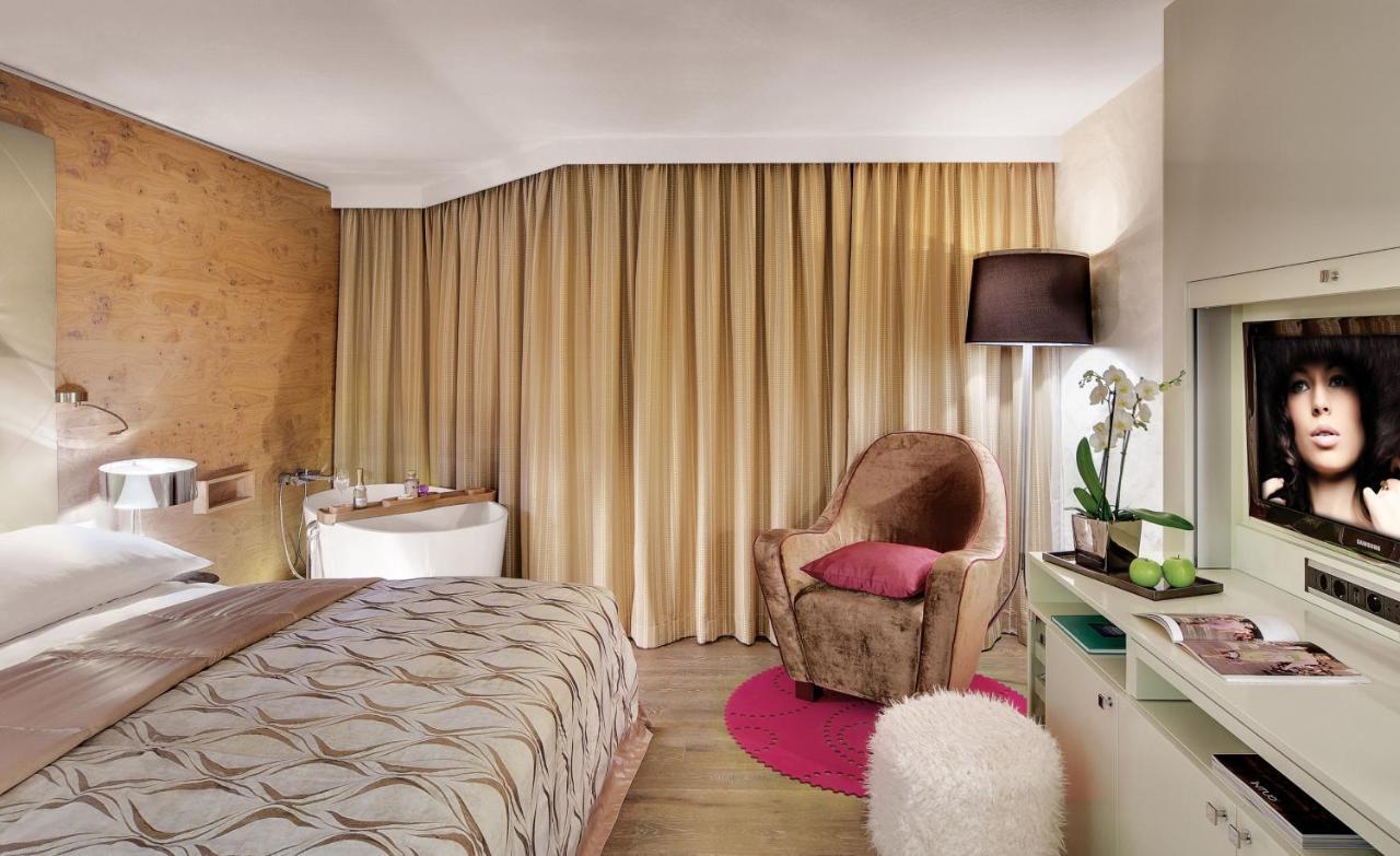 Giardino Bed & Breakfast Champfer المظهر الخارجي الصورة